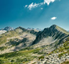 Sur les Sentiers Méconnus : Découverte des Joyaux Cachés des Alpes