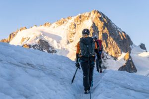 Comment bien choisir son équipement d’escalade ?